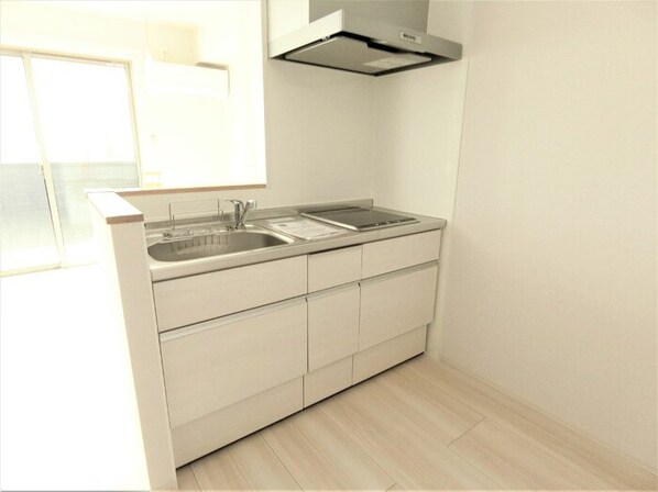 ドゥ・薬師堂 Bの物件内観写真